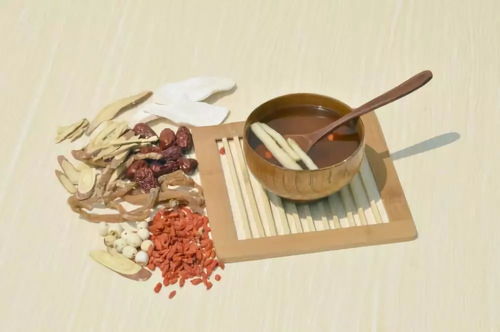 小心 如果你家老人有這七個表現,那很可能是得了這種病......