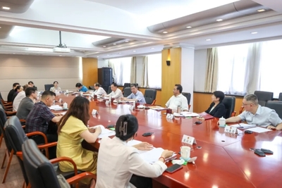 依法促進民營經濟高質量發展——喻云林強調確保民營經濟促進條例草案立得住、行得通、真管用